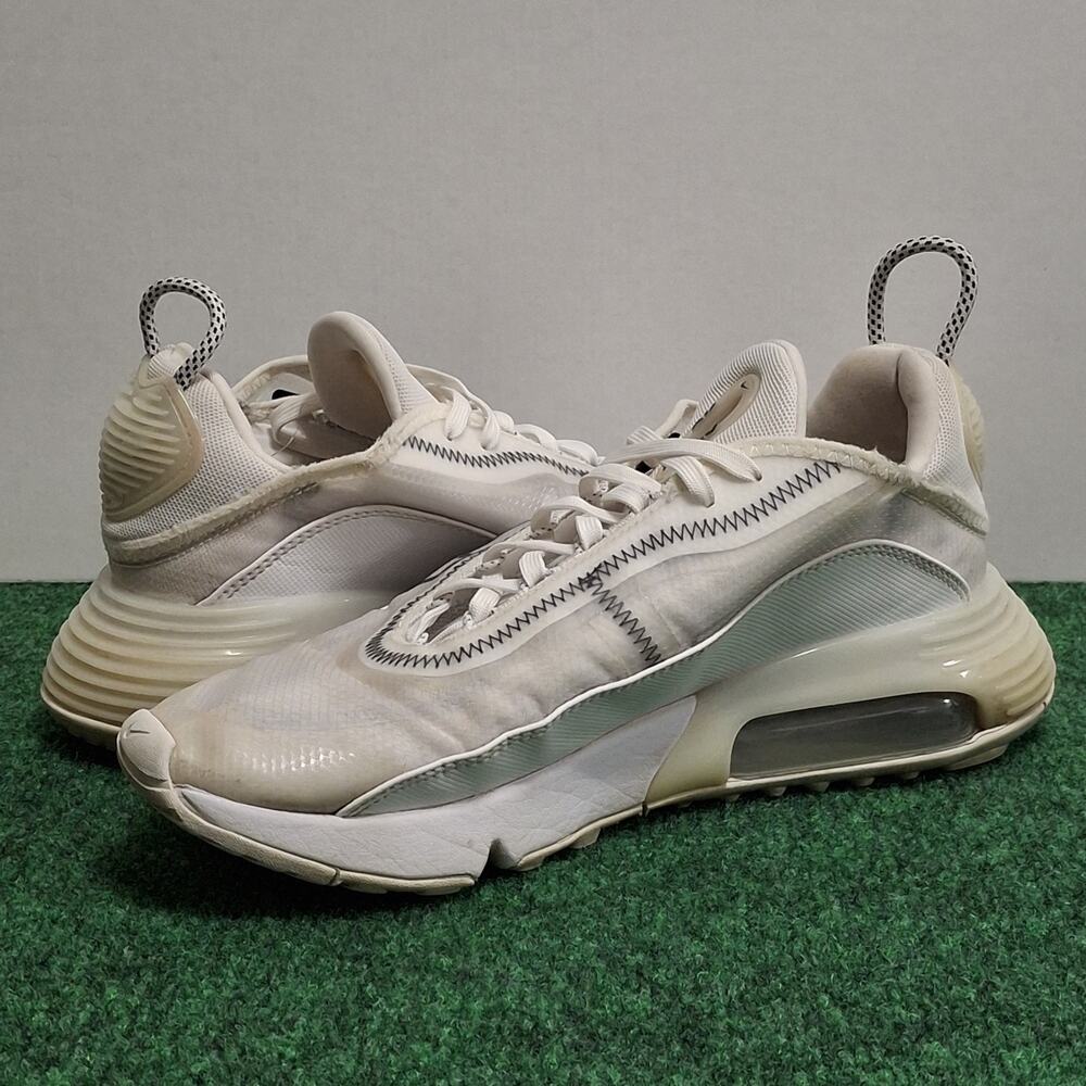 Nike Air Max 2090 Shoes Women’s 9.0 Triple White Running Sneakers CK2612-100 - Picture 3 of 9